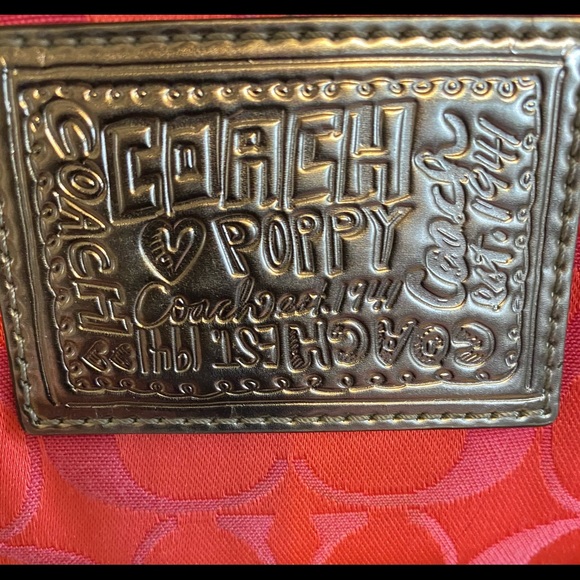 Coach Poppy Signature Crossbody With Matching Wristlet~SPRING SPECIAL - Picture 3 of 11